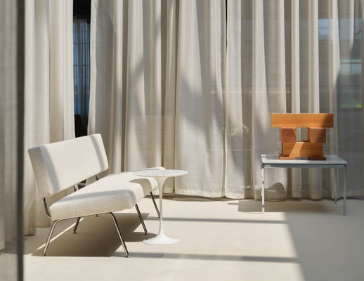 Florence Knoll Model 33 Saarinen Side Table Florence Knoll Coffee Table