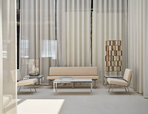 Florence Knoll Model 31 33 Coffee Table 